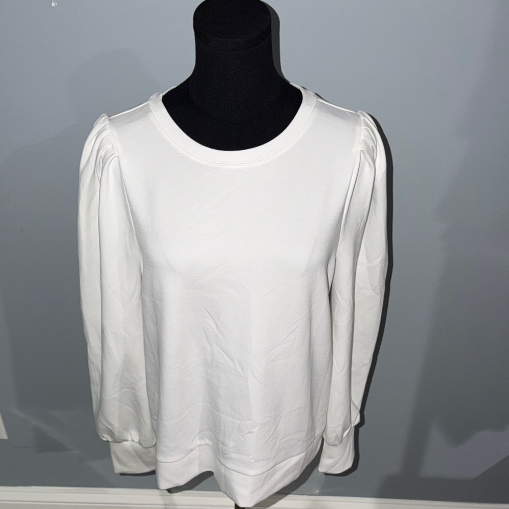 Magaschoni Classic White Crew Neck Sweater